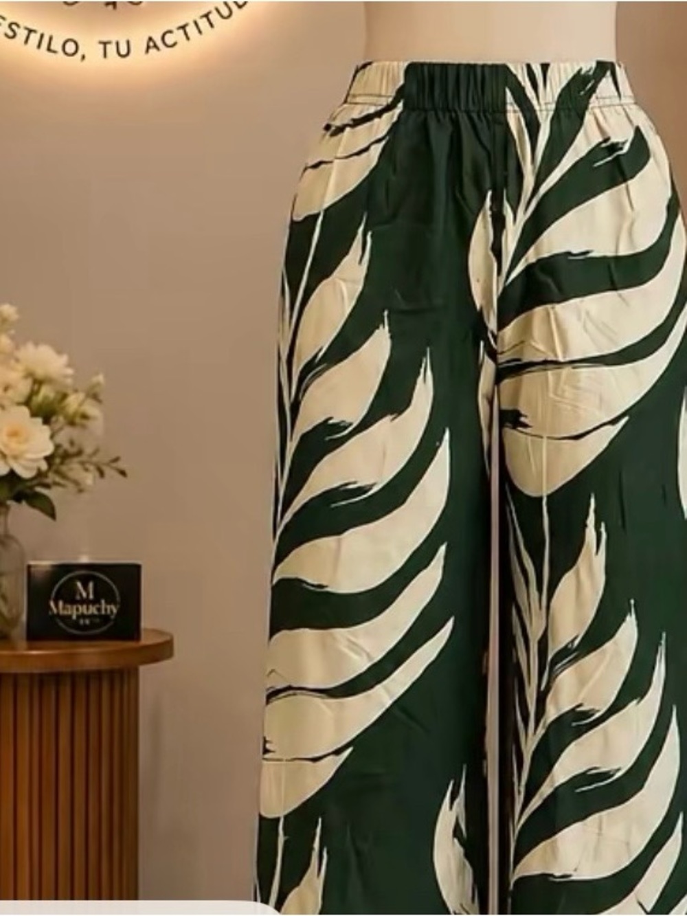 Beulah Dark Green and Cream Wide-Leg Leaf Print Pants